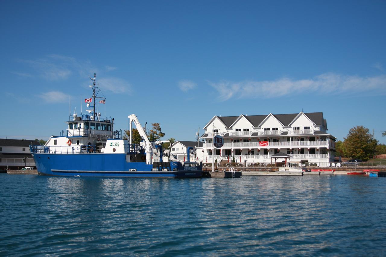 كيلارني Sportsman'S Inn Resort & Marina المظهر الخارجي الصورة